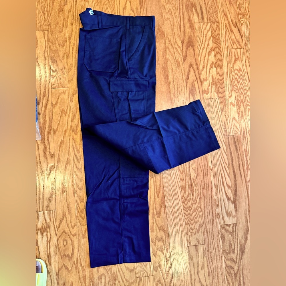 Men Relaxed Fit Cargo Pants